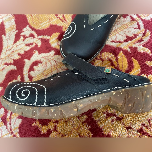 El Naturalista Women’s clogs - size 6 - Picture 2 of 10
